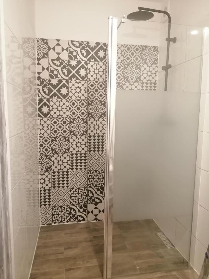 Kwatery Przy Plazy أوسترونيه مورسكية المظهر الخارجي الصورة